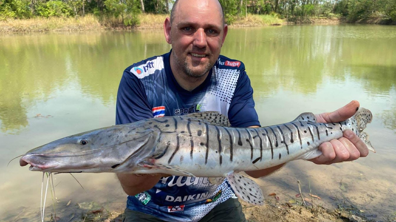 The Camping & Fishing Lakes Saraburi Thailand 